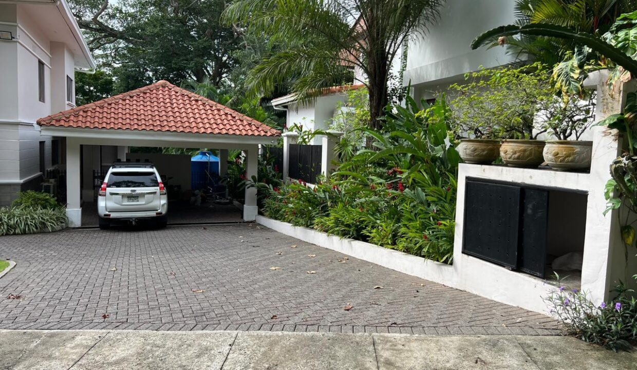 Panama Home for sale in Camino de Cruces (1)