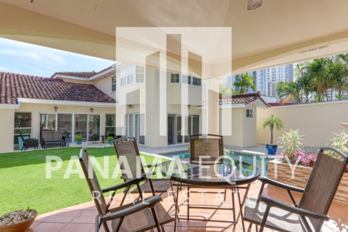 Single-family 3-Bedroom home for sale in Altos del Golf Panama (10)