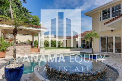 Single-family 3-Bedroom home for sale in Altos del Golf Panama (9)