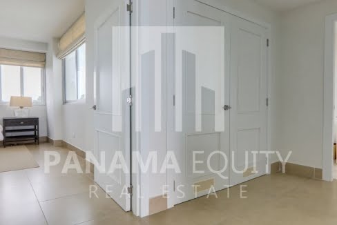 pacific_tower_rio_mar_panama_apartment_for_sale_hallway_1