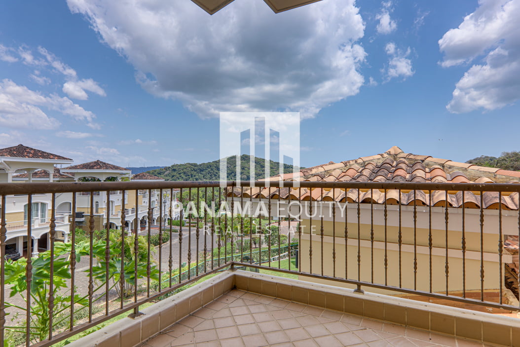 tucan panama house for sale36