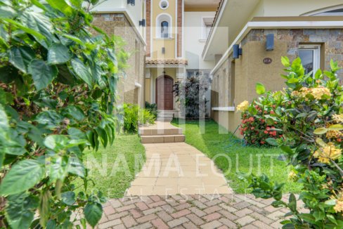 tucan panama house for sale39