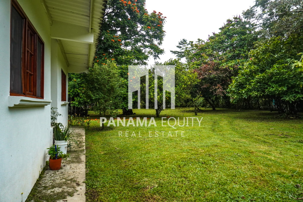 Land House for Sale in El Valle 17