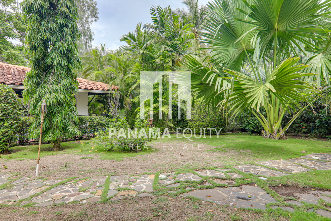 coronado panama beach house for sale11