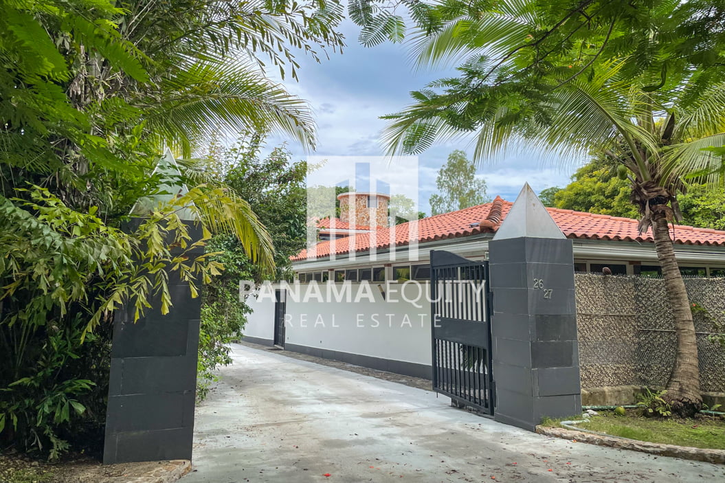 coronado panama beach house for sale3