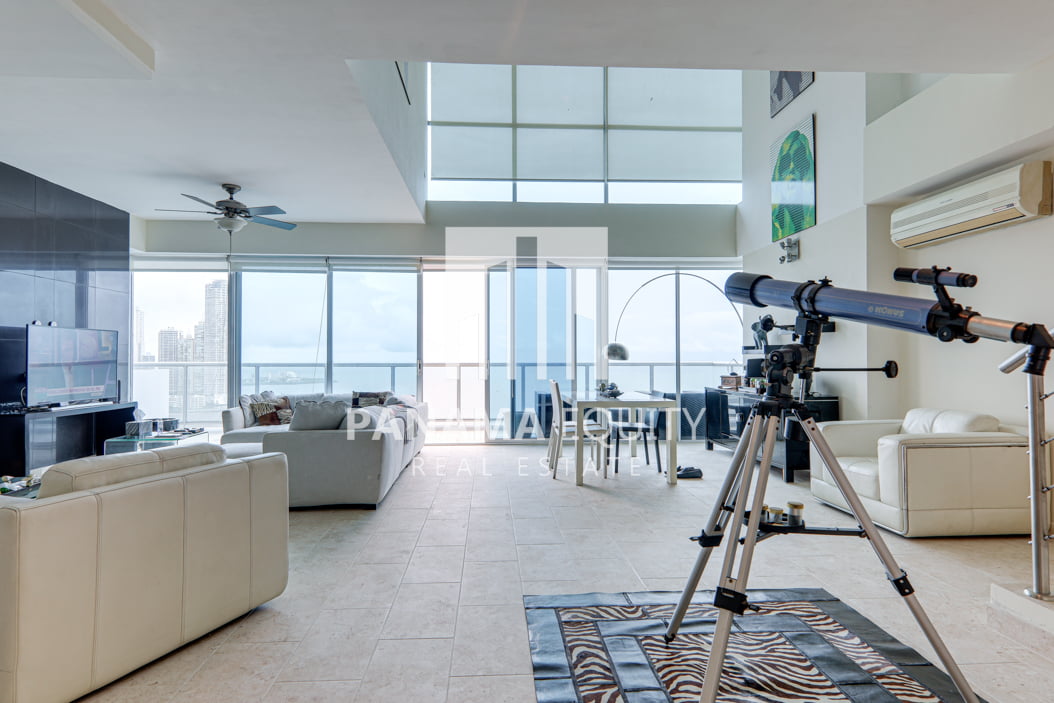 Modern and Spacious: Furnished Oceanfront Duplex Condo For Sale