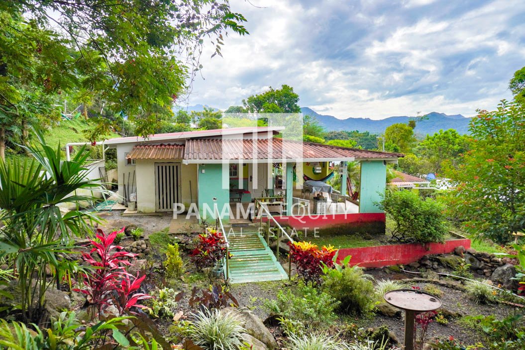 Income Producing Mountain Property For Sale In El Valle