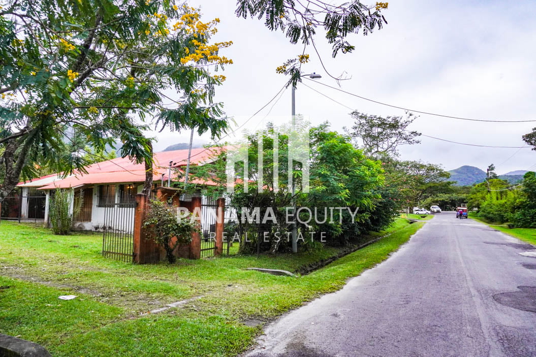 Se Vende Casa de Montaña de Gran Valor y Ubicación en El Valle Panamá