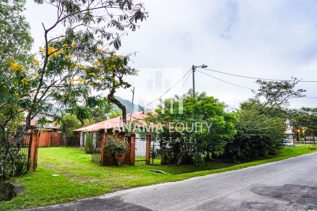 Single Family House El Valle for Sale-34