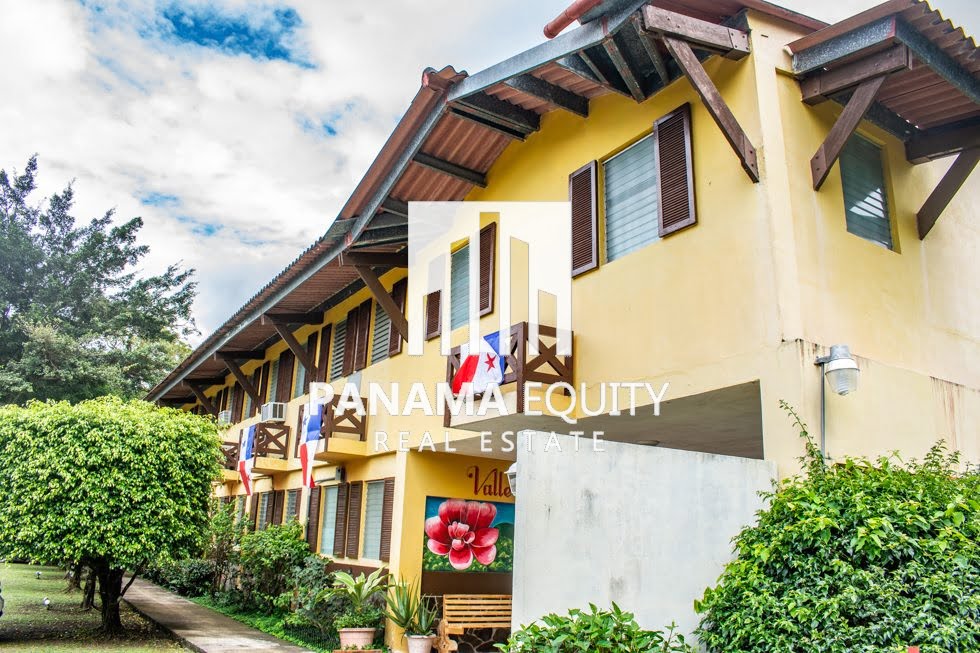 Income Producing Apartment Hotel for Sale in El Valle, Panama