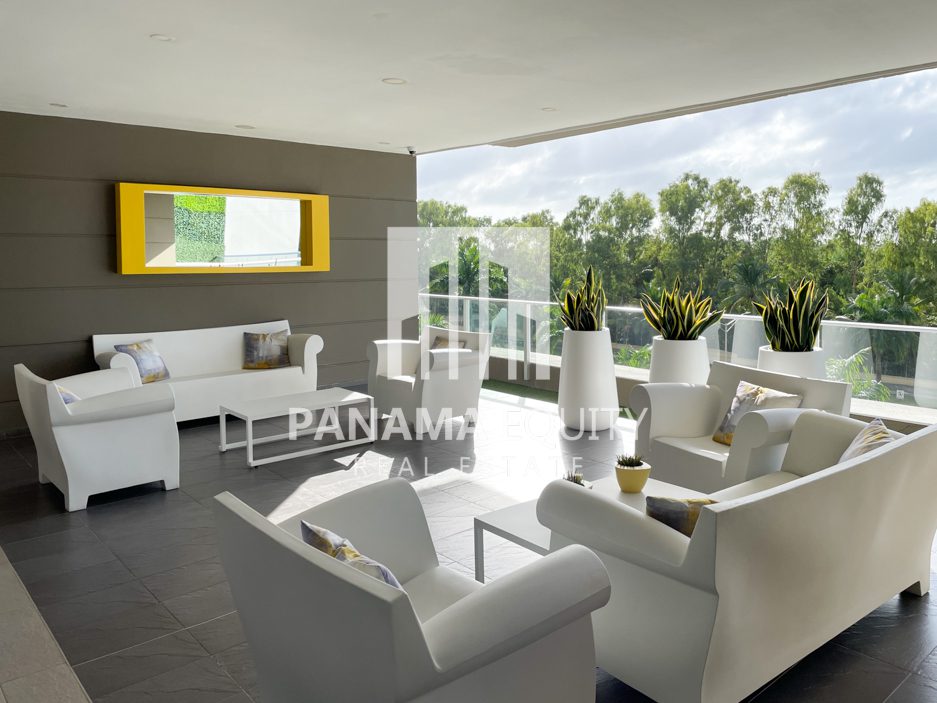 Three-Bedroom Altamar del Este Condo for Sale in Costa del Este Panama (4)