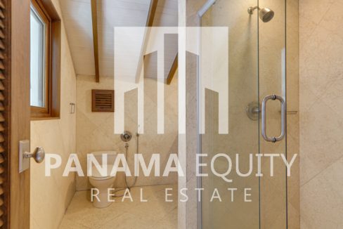 Two bedrooms Penthouse for rent Casco Viejo Panama-009
