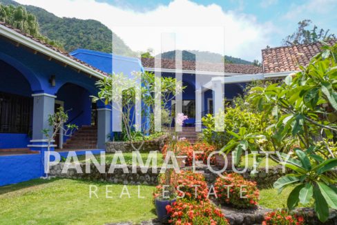 El Valle Home for Sale Out