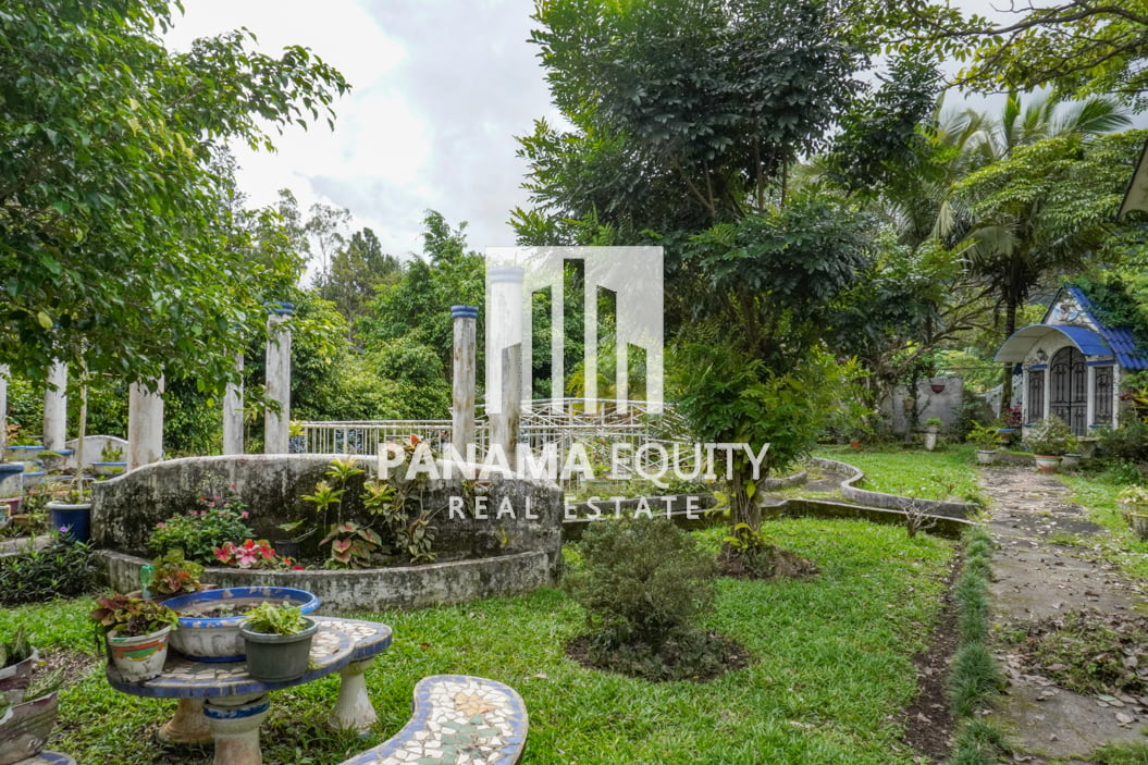 Residential Lot for Sale in El Valle, Panama-4