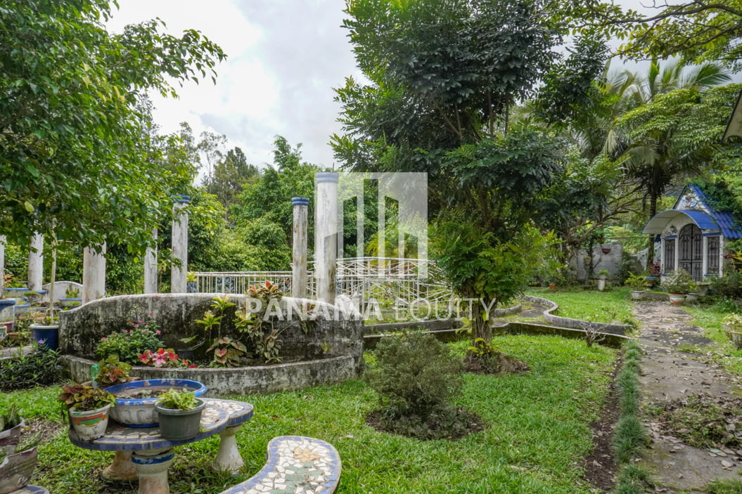 Residential Lot for Sale in El Valle, Panama-4
