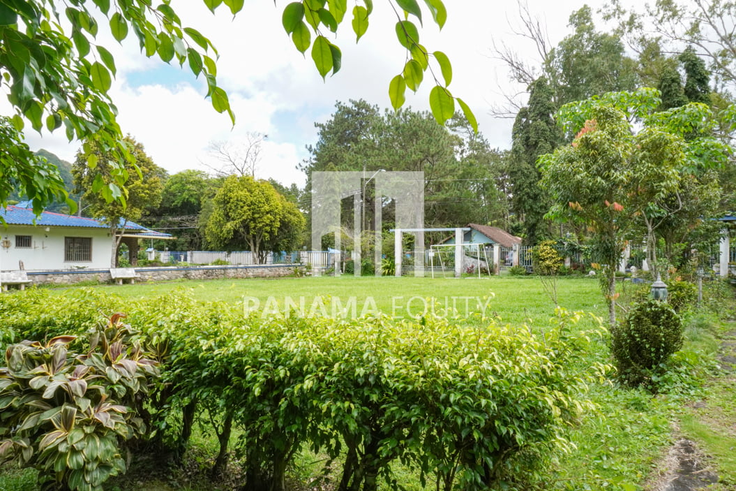 Residential Lot for Sale in El Valle, Panama-7