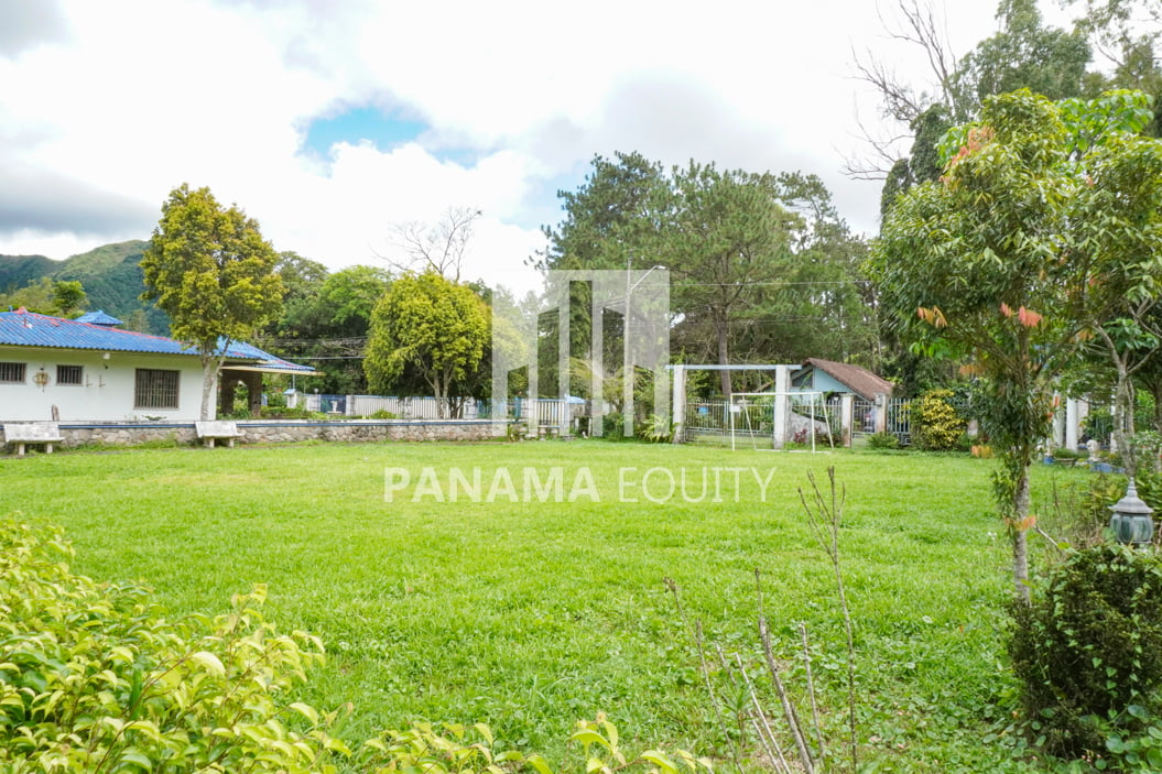 Residential Lot for Sale in El Valle, Panama-8