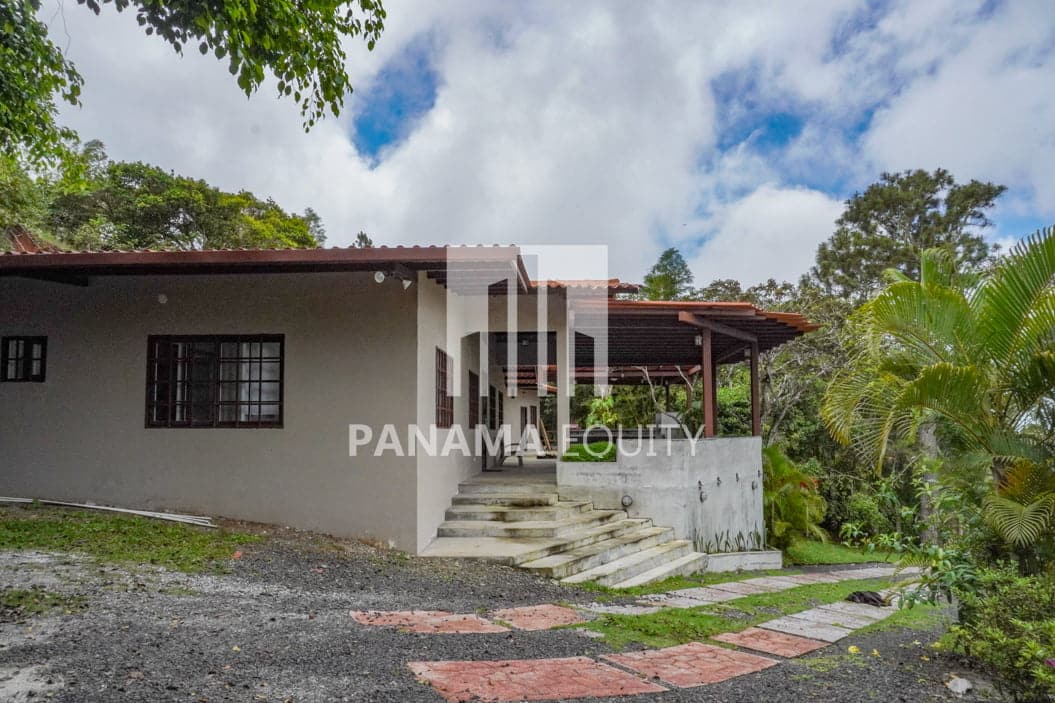 Single Family House for Sale in Chica, Panama-23