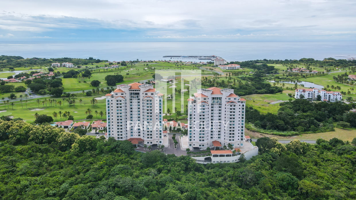 Vista Mar Furnished Condo for Sale Overlooking the Golf Course in San Carlos
