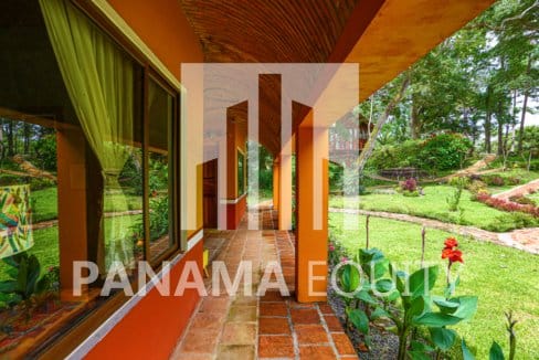 Picturesque House For Sale in Altos, Panama-25