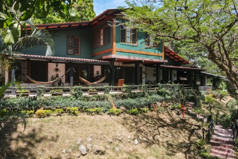 Villa Eden Panama El Valle home for sale and rent