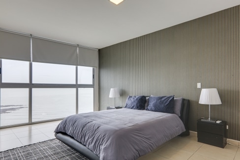 2 Bedroom Condo in White Tower Avenida Balboa Panama (4)