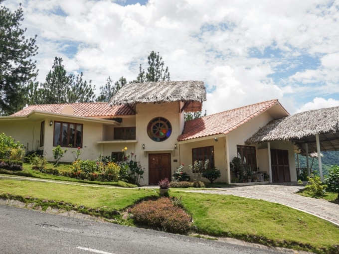Valencia Altos del Maria Panama home for sale