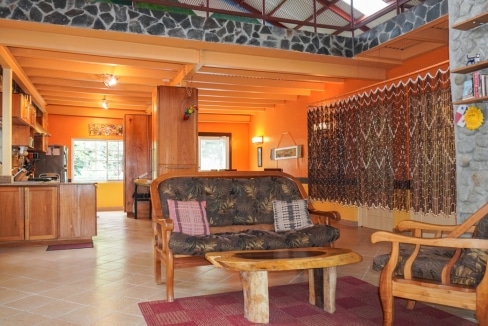 Countryside home for Sale in El Valle-6