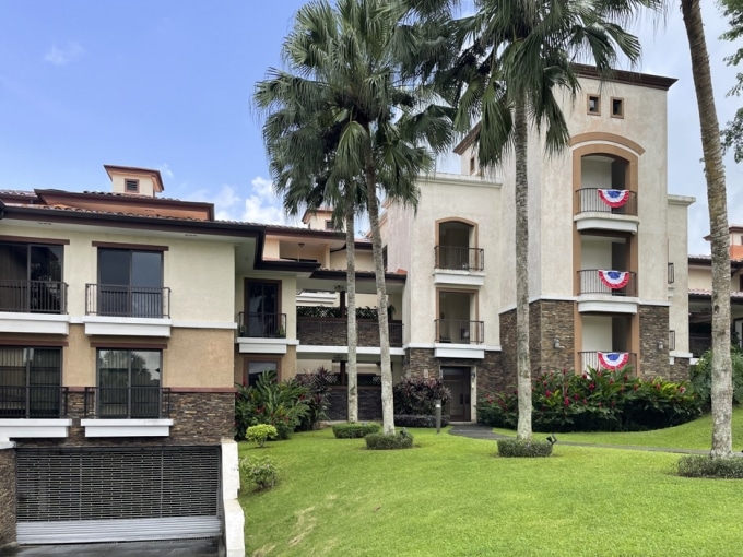 Embassy Club Clayton Panama condo for sale
