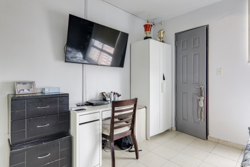 Cozy 3-bedroom apartment for sale in El Cangrejo Panama (10)