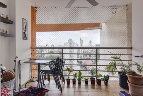 Cozy 3-bedroom apartment for sale in El Cangrejo Panama (13)