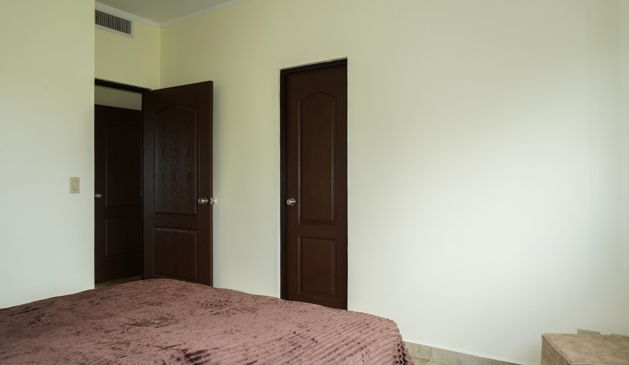 Three-Bedroom Condo For Sale in Coronado-14