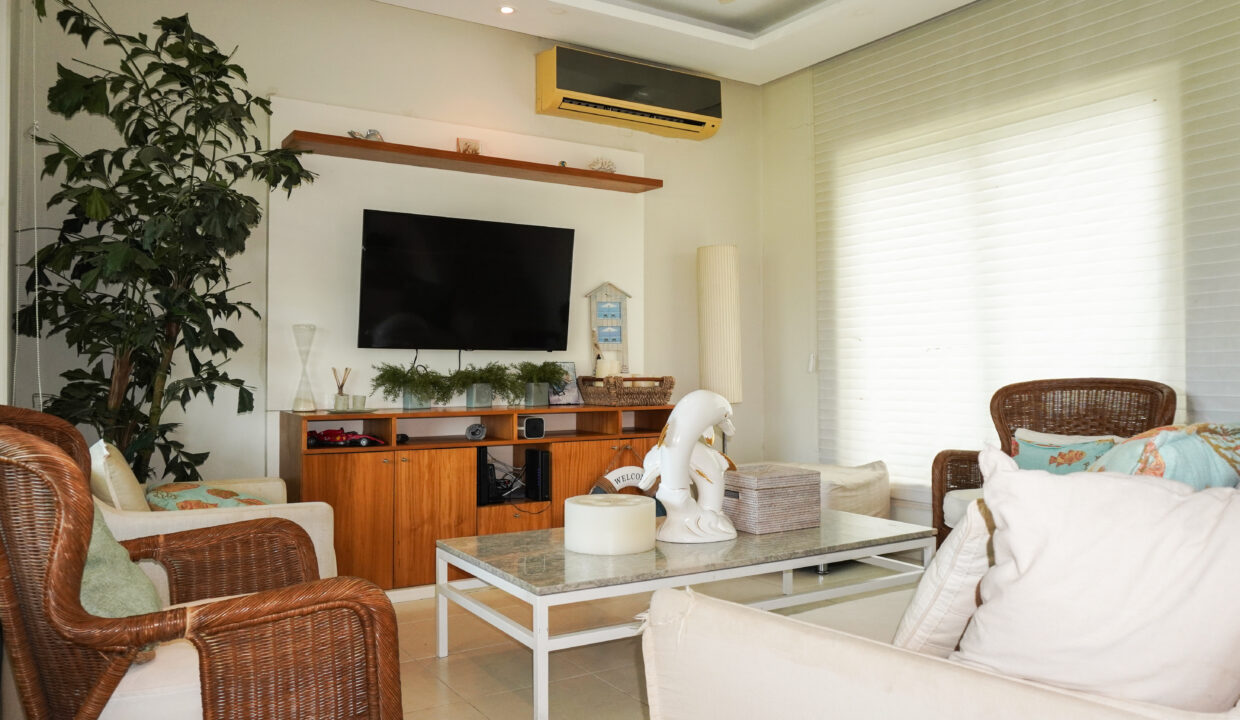 Two-Story Duplex for sale in Bijao Panama