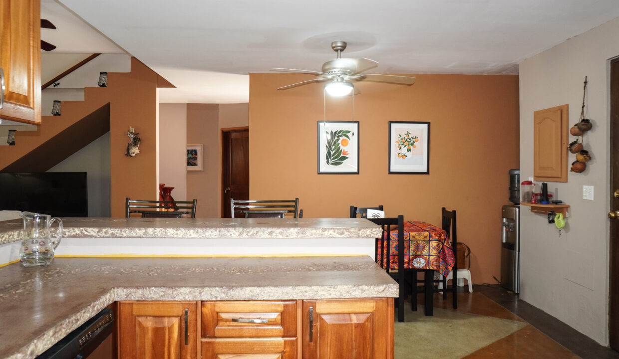 House for sale in Gorgona Panama