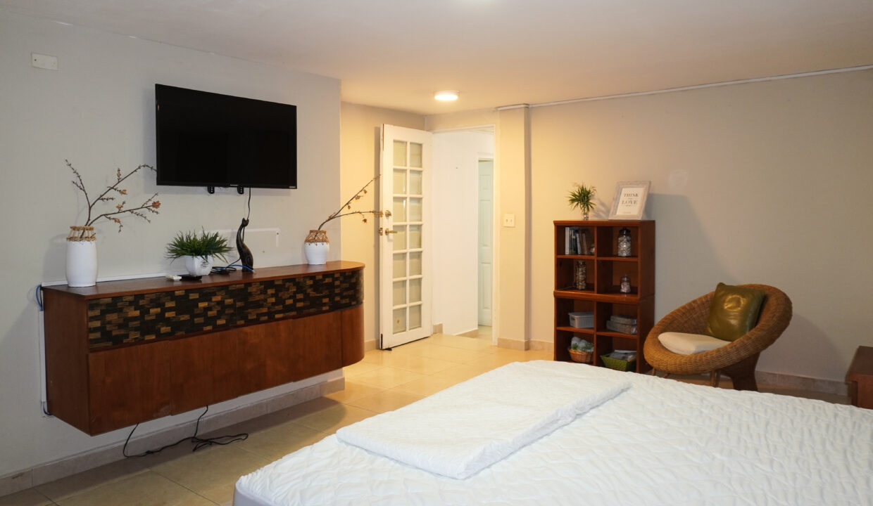 Ground floor condo for sale in Coronado Country Club