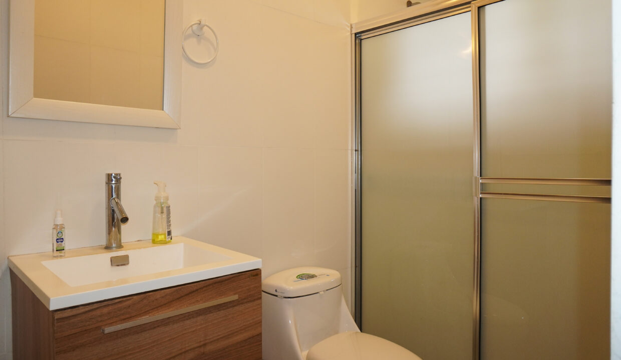 Three Bedroom Home for Sale in El Valle