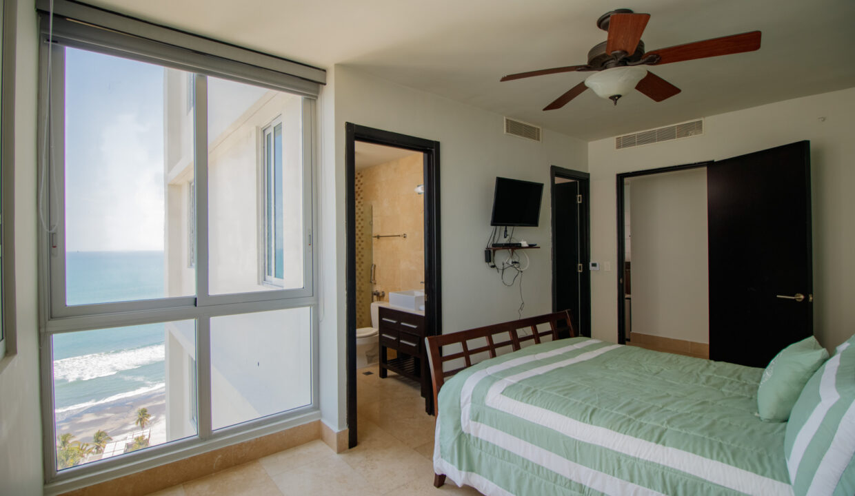 Horizon Tower Rio Mar Panama condo for sale