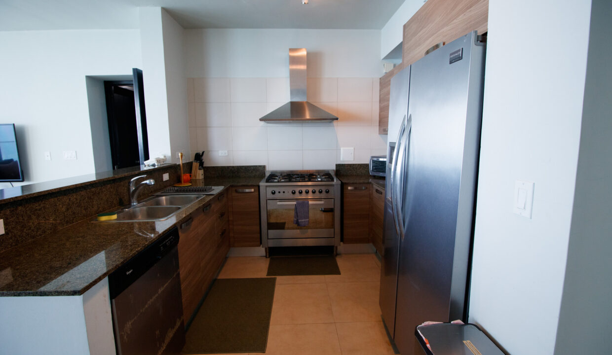 Horizon Tower Rio Mar Panama condo for sale
