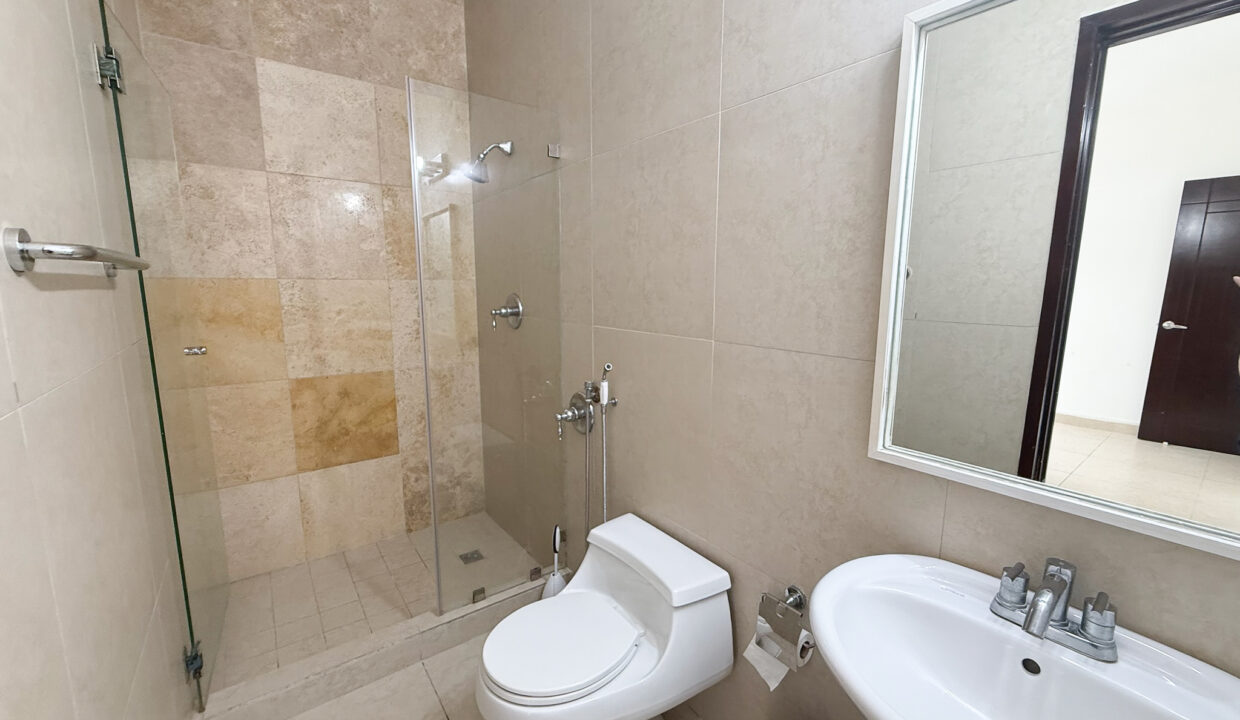 Rivage Avenida Balboa Panama condo for rent (19)