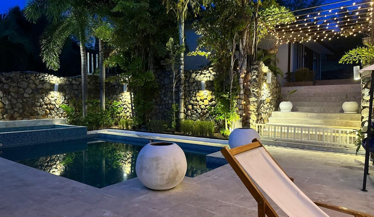 Punta Barco village home for rent