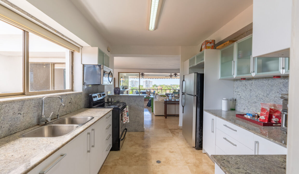 Punta Barco Panama condo for sale in Punta Barco Resort.