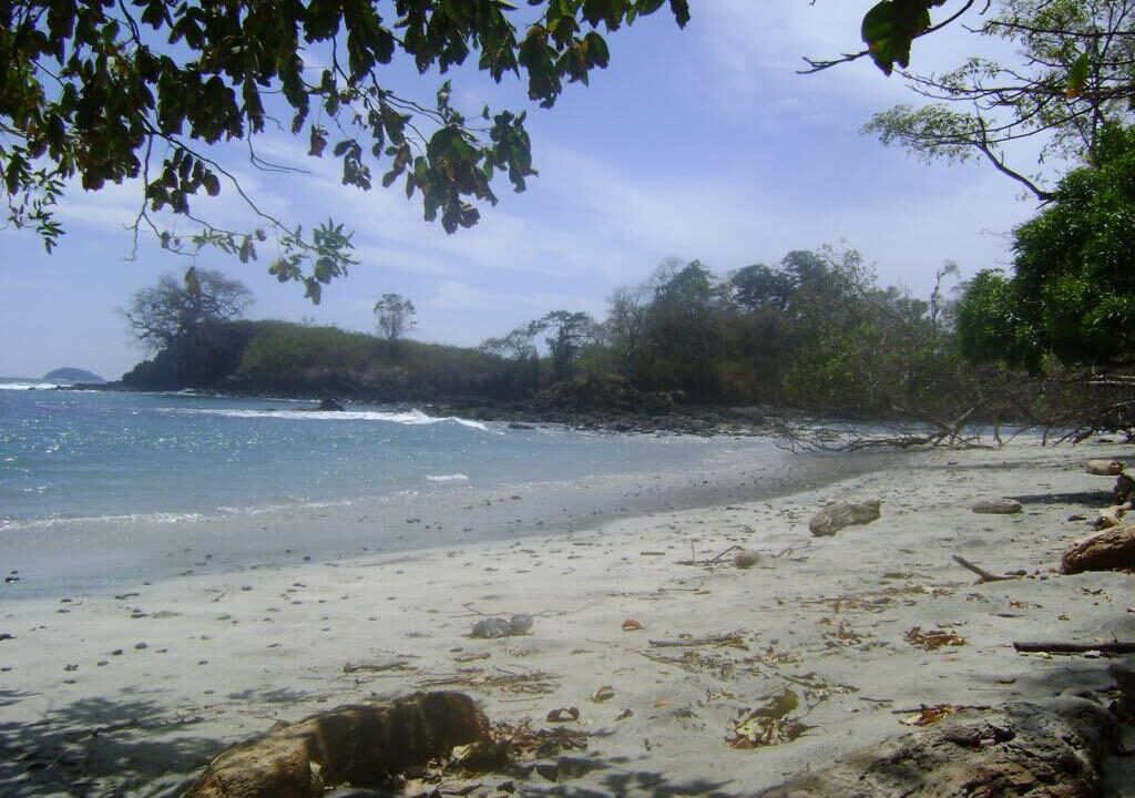 Island for sale in Panama(3)