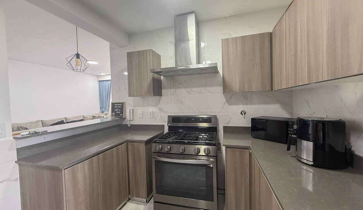 Luxor 400 El Cangrejo Panama condo for sale