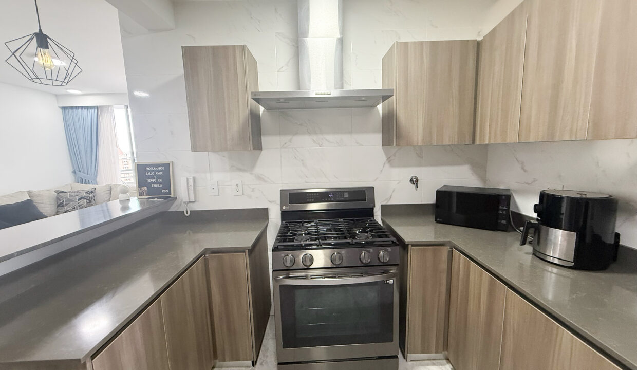 Luxor 400 El Cangrejo Panama condo for sale