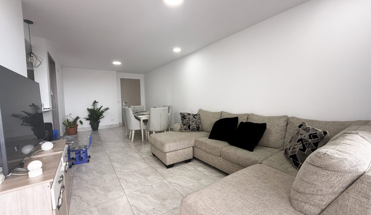 Luxor 400 El Cangrejo Panama condo for sale