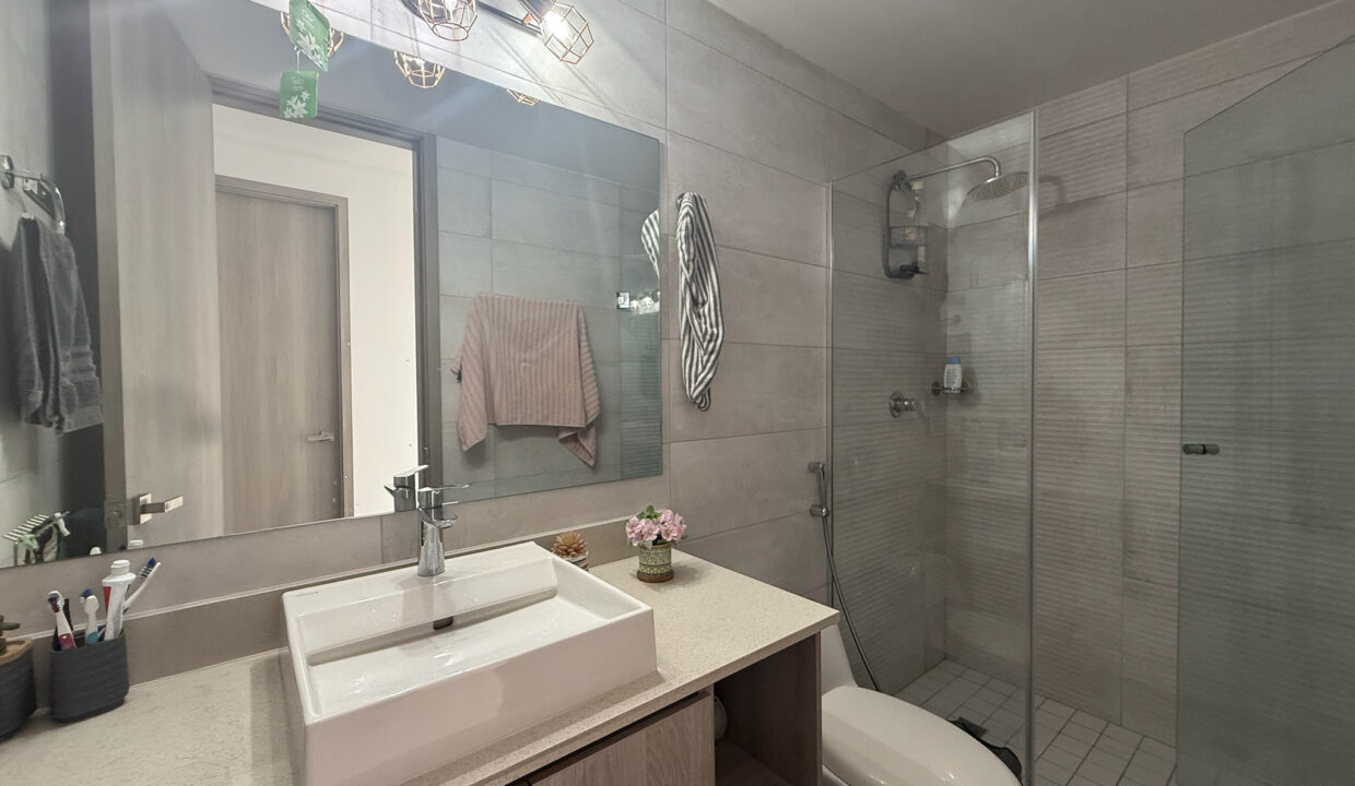 Luxor 400 El Cangrejo Panama condo for sale