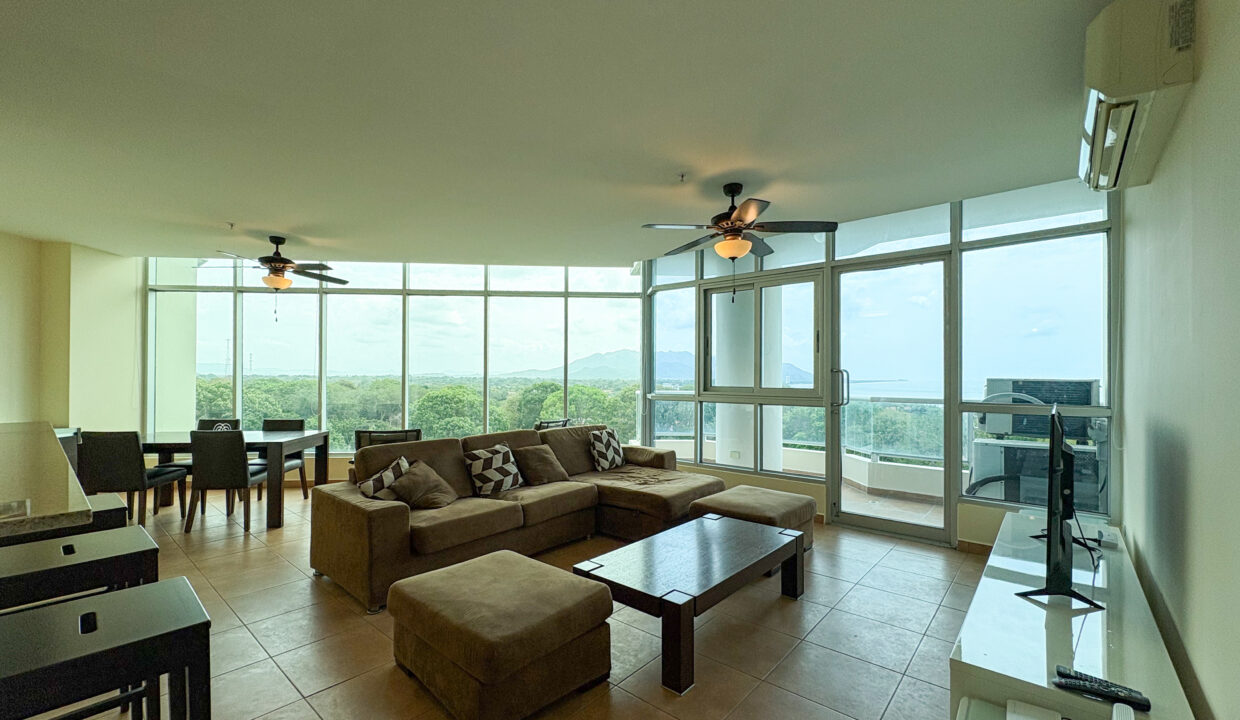 Coronado Golf condo for rent