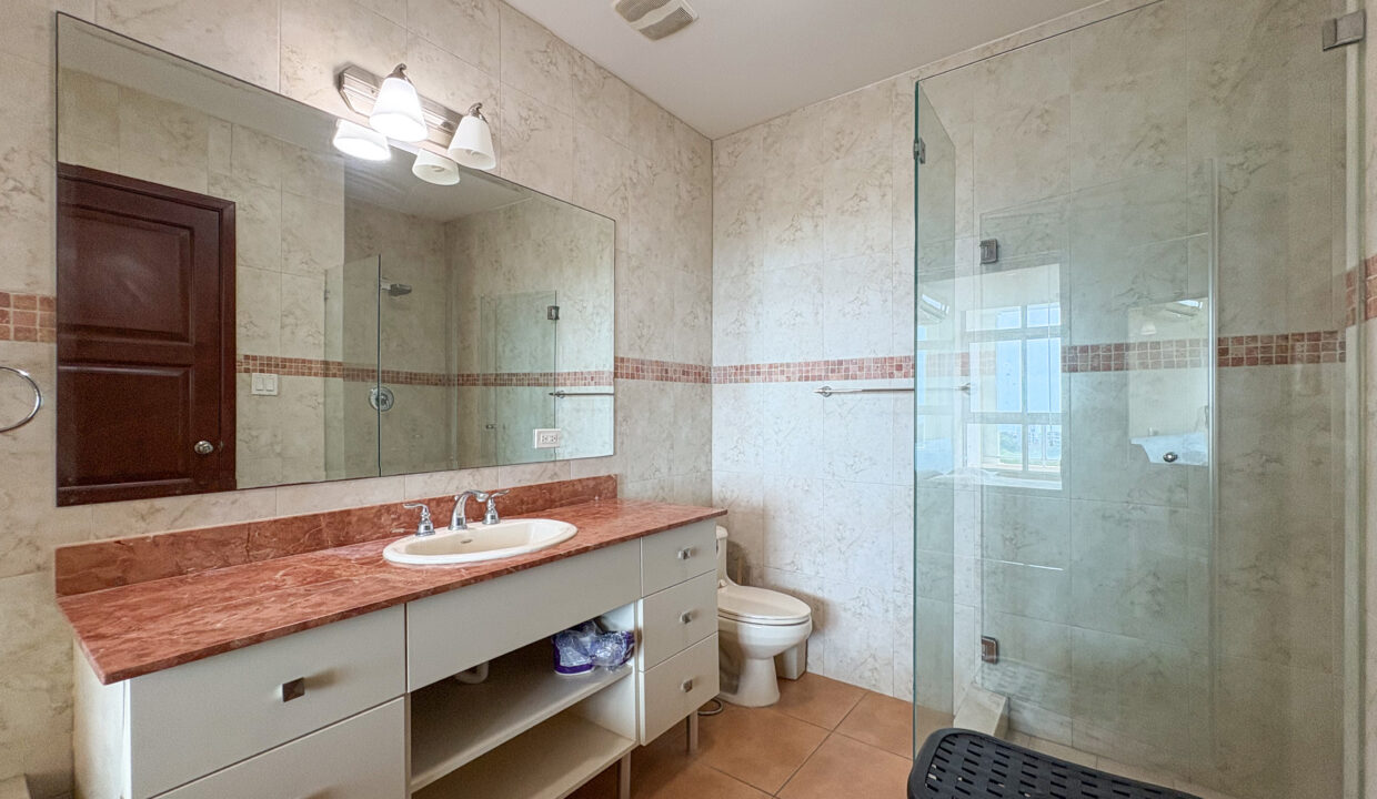 Coronado Golf condo for rent-19
