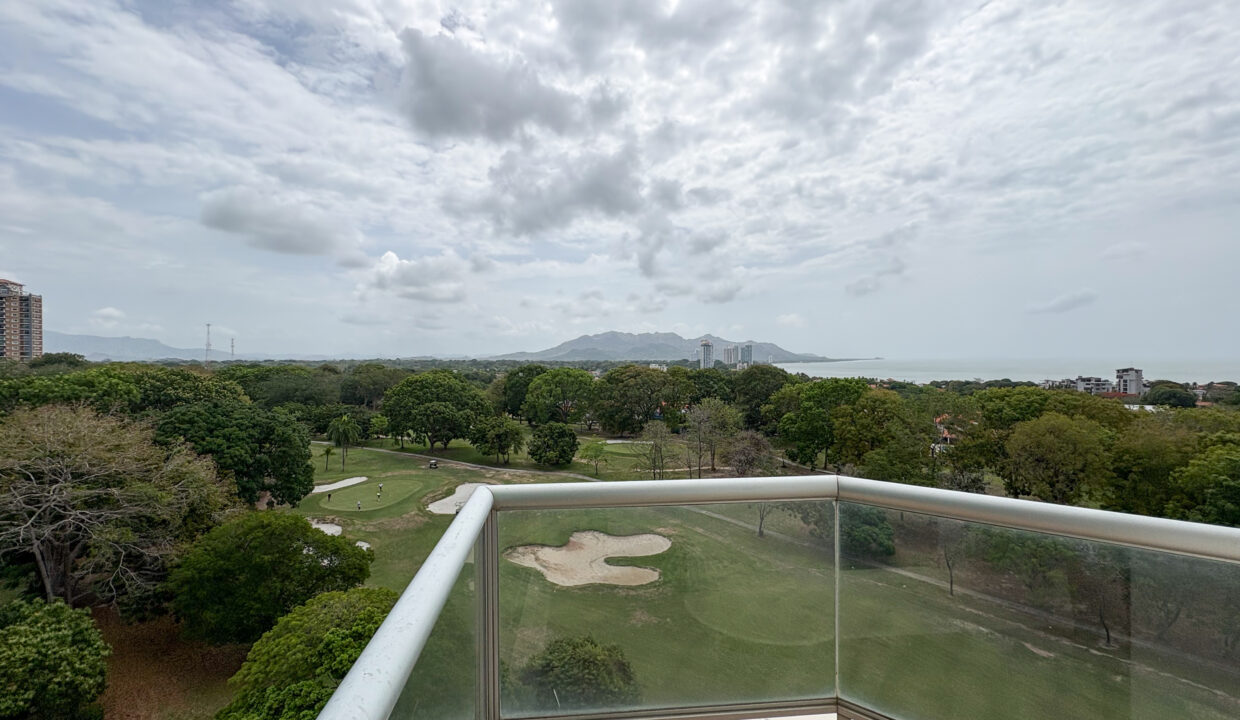 Coronado Golf condo for rent-6