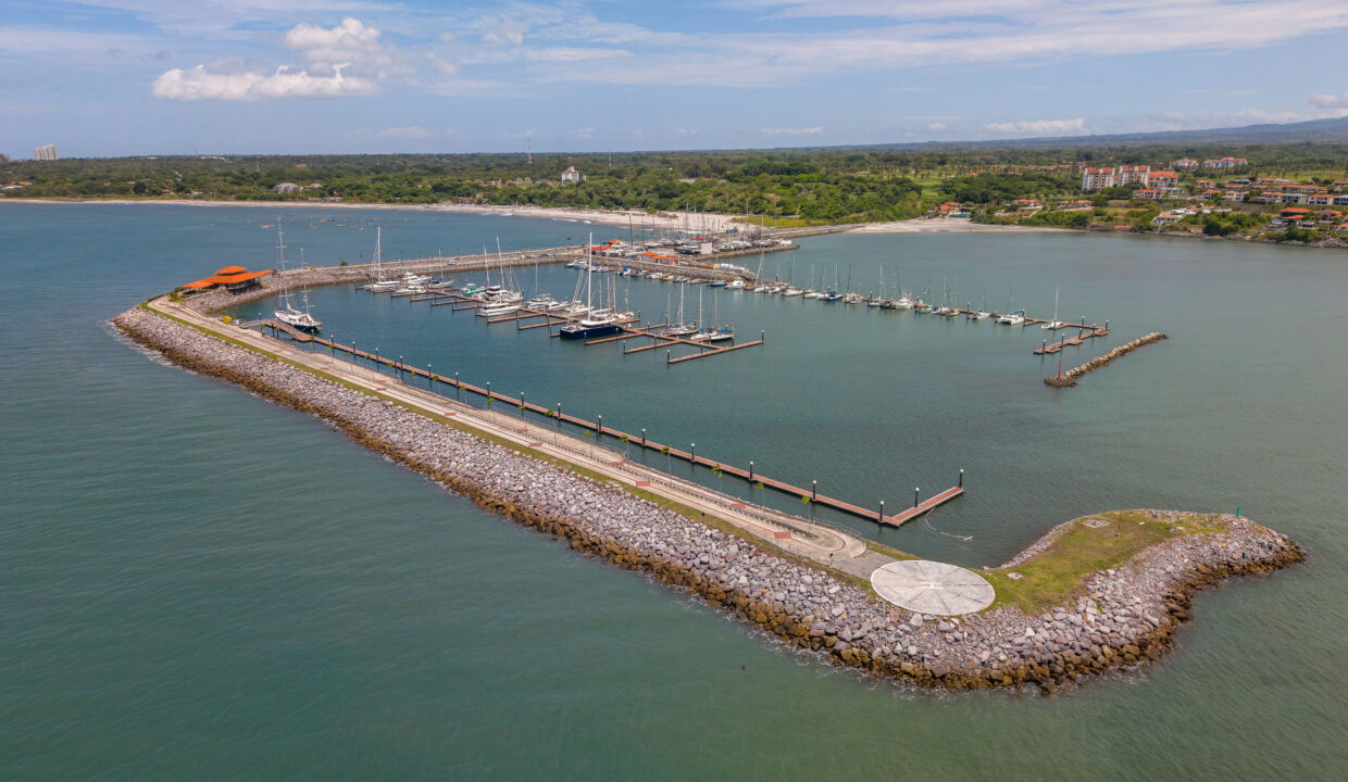 Vista Mar Panama condo for sale